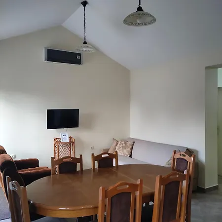 Little Prázdninový dům